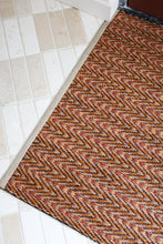 Afbeelding in Gallery-weergave laden, LILA TERRA RUG | 65 x 90 CM | CUSTOM SIZE