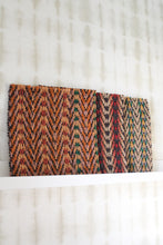 Afbeelding in Gallery-weergave laden, BEIGE GREEN RUG | 65 x 90 cm | CUSTOM SIZE