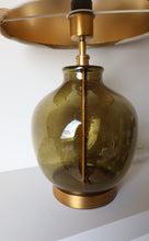 Afbeelding in Gallery-weergave laden, Lampenvoet Olive Green Glass
