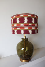 Afbeelding in Gallery-weergave laden, Manuel Canovas Lampshade Bordeaux | Ø30 cm
