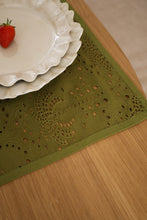Afbeelding in Gallery-weergave laden, Placemat palmthree green
