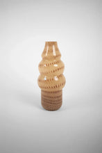Afbeelding in Gallery-weergave laden, Lis Glass Vase
